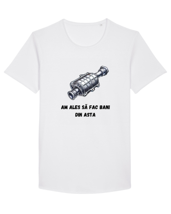  „Am ales să fac bani din asta” White