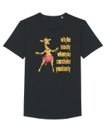WHY BE MOODY WHEN YOU CAN SHAKE YOUR BOOTY - GIRAFA BELLYDANCER 1 Tricou mânecă scurtă guler larg Bărbat Skater