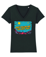 DON`T FOLLOW ME, I`M LOST TOO - NU MA URMA, SI EU M-AM RATACIT Tricou mânecă scurtă guler V Damă Evoker