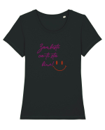 Zâmbește că-ți stă bine  Tricou mânecă scurtă guler larg fitted Damă Expresser