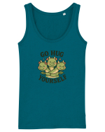Go hug yourself - dragon style Maiou Damă Dreamer