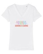 SHARING IS CARING - omuleti kicking a** Tricou mânecă scurtă guler V Damă Evoker