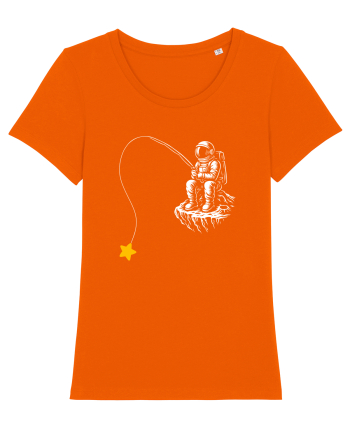 Astronaut Fishing For A Star – Pescuind Printre Stele Bright Orange