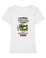 Funny Introvert Frog Design for Solitude Lovers and Quiet Personalities Tricou mânecă scurtă guler larg fitted Damă Expresser