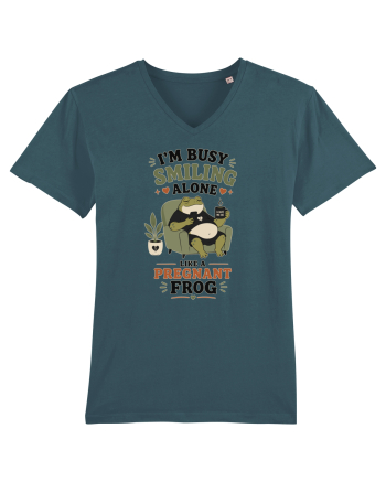 Funny Introvert Frog Design for Solitude Lovers and Quiet Personalities Stargazer