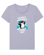 Vacanță permanentă. Îmi place să fiu în ritmul meu! Tricou mânecă scurtă guler larg fitted Damă Expresser