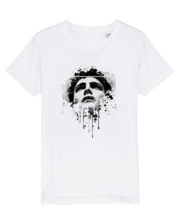 Boy looking up - dripping mask White