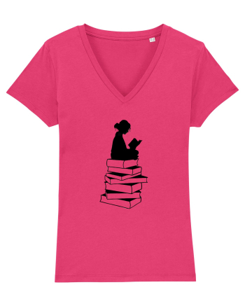 Girl reading Raspberry