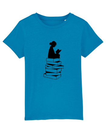 Girl reading Azur