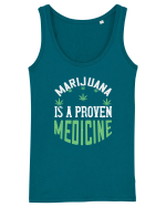 Marijuana is a Medicine Maiou Damă Dreamer