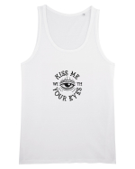 Kiss me with your eyes Maiou Bărbat Runs