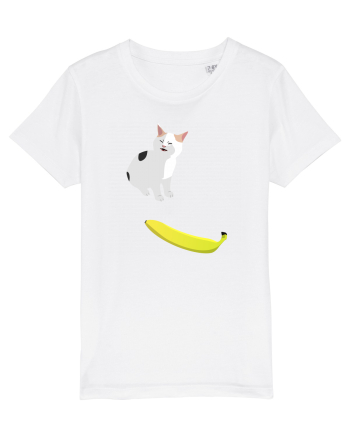 Cat no like banana White