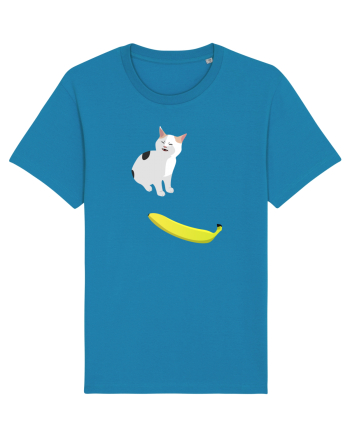 Cat no like banana Azur